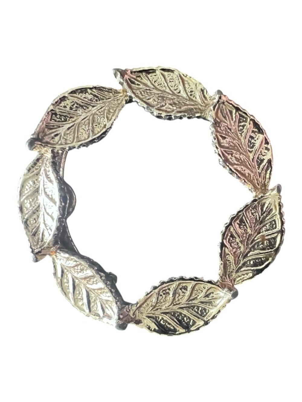 Vintage Gerrys Gold Tone Leaf Wreath Brooch Round Circle Fashion Pin